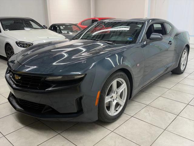 2022 Chevrolet Camaro RWD Coupe 2LT