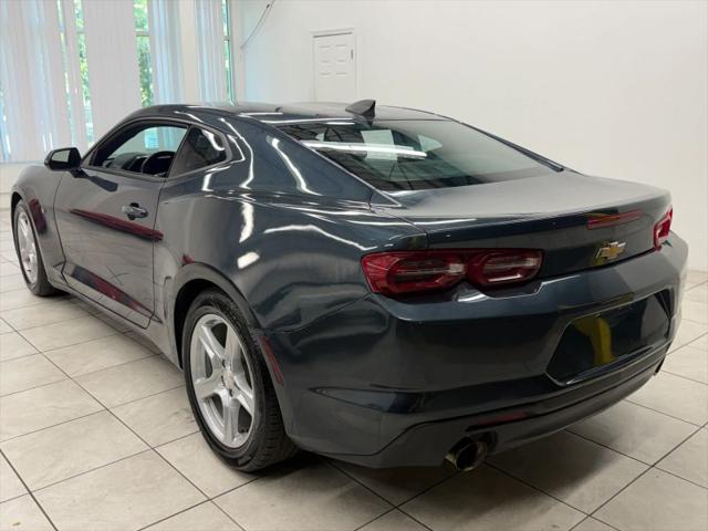 2022 Chevrolet Camaro RWD Coupe 2LT