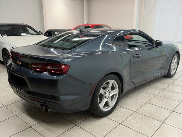 2022 Chevrolet Camaro RWD Coupe 2LT