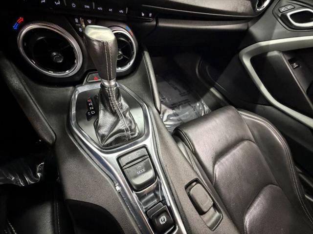 2022 Chevrolet Camaro RWD Coupe 2LT