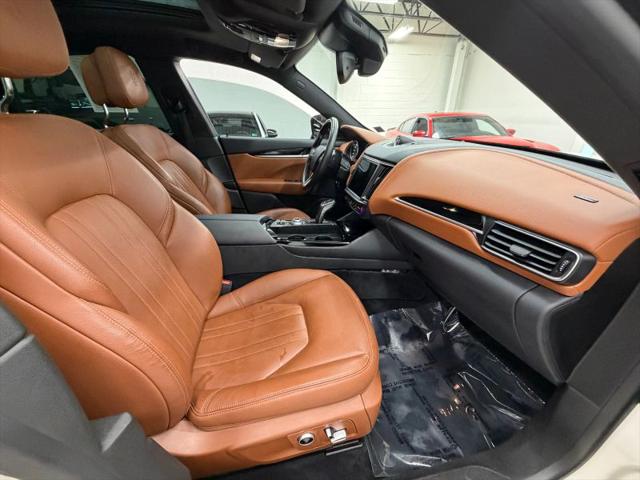 2021 Maserati Levante Base