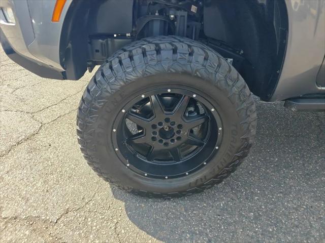 2023 Nissan Frontier Crew Cab SV 4x4
