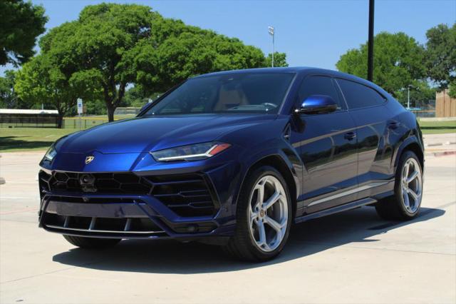 2020 Lamborghini Urus Base