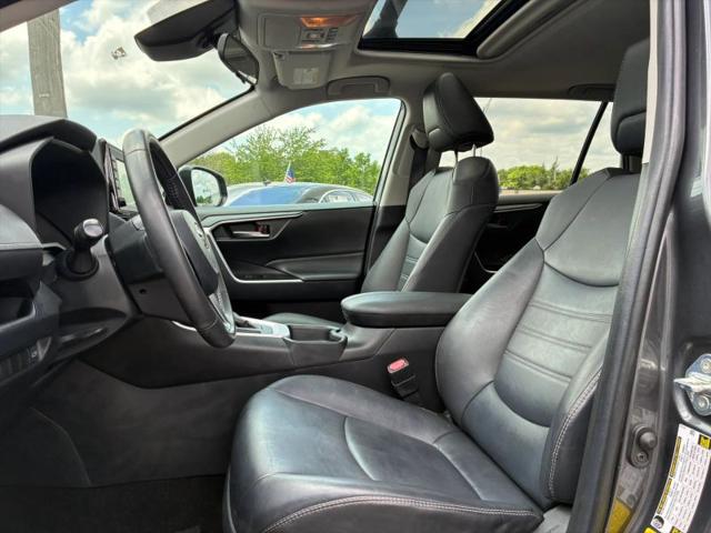 2019 Toyota RAV4 XLE Premium