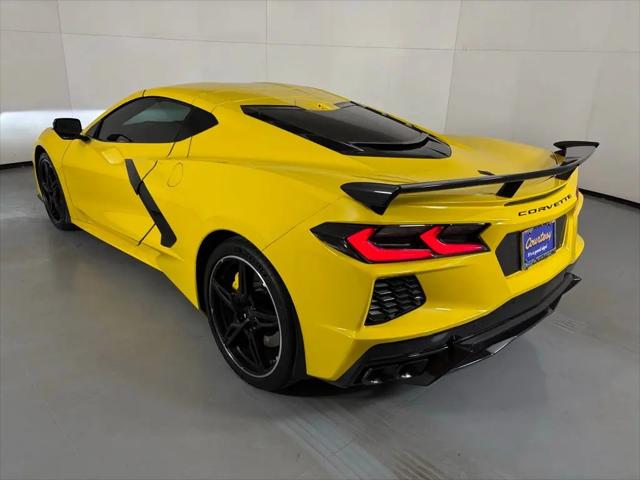 2025 Chevrolet Corvette Stingray RWD Coupe 2LT
