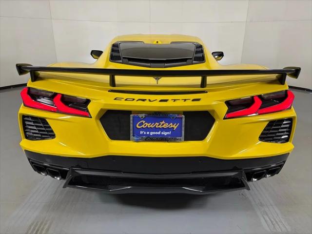 2025 Chevrolet Corvette Stingray RWD Coupe 2LT