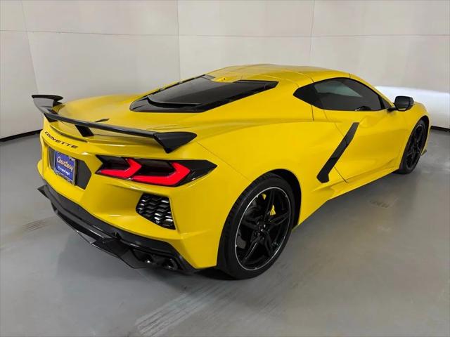 2025 Chevrolet Corvette Stingray RWD Coupe 2LT