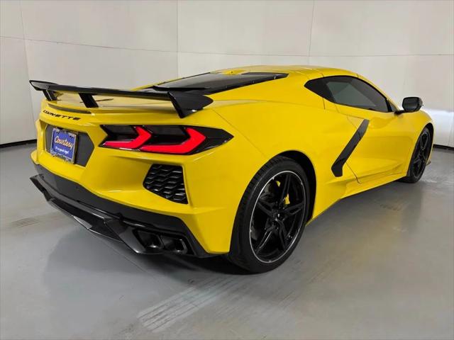 2025 Chevrolet Corvette Stingray RWD Coupe 2LT