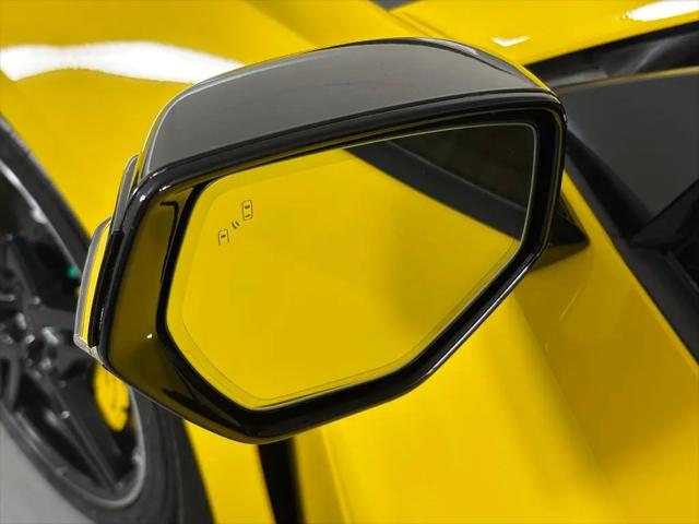 2025 Chevrolet Corvette Stingray RWD Coupe 2LT