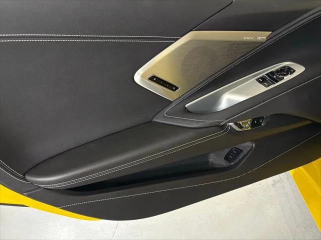 2025 Chevrolet Corvette Stingray RWD Coupe 2LT