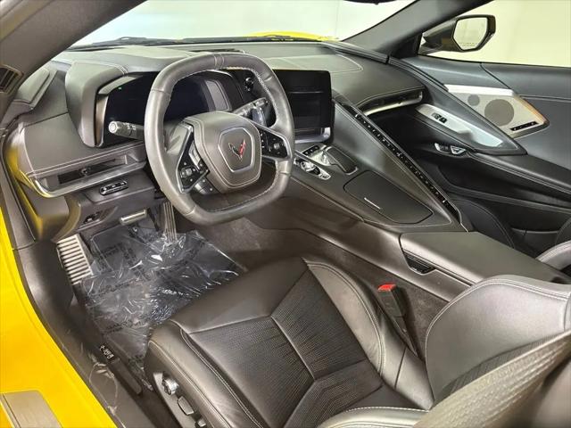 2025 Chevrolet Corvette Stingray RWD Coupe 2LT