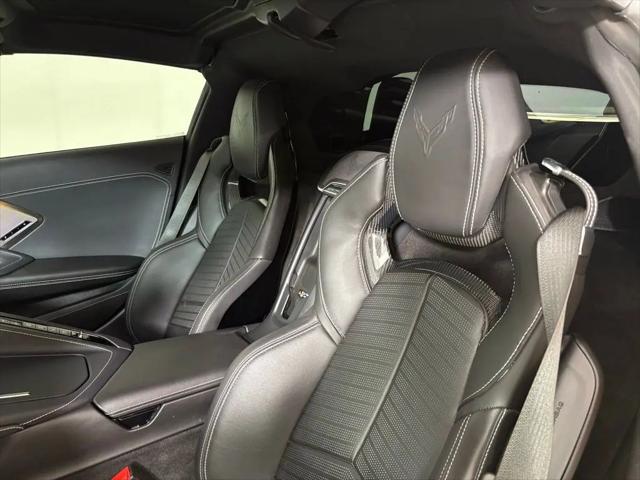 2025 Chevrolet Corvette Stingray RWD Coupe 2LT