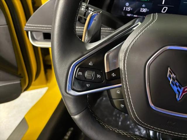 2025 Chevrolet Corvette Stingray RWD Coupe 2LT