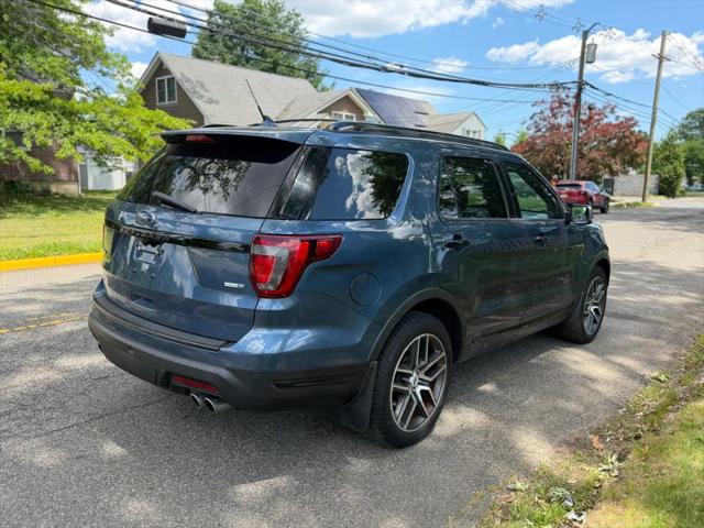 2018 Ford Explorer Sport