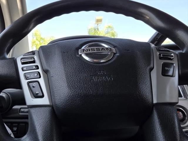 2017 Nissan Titan SV