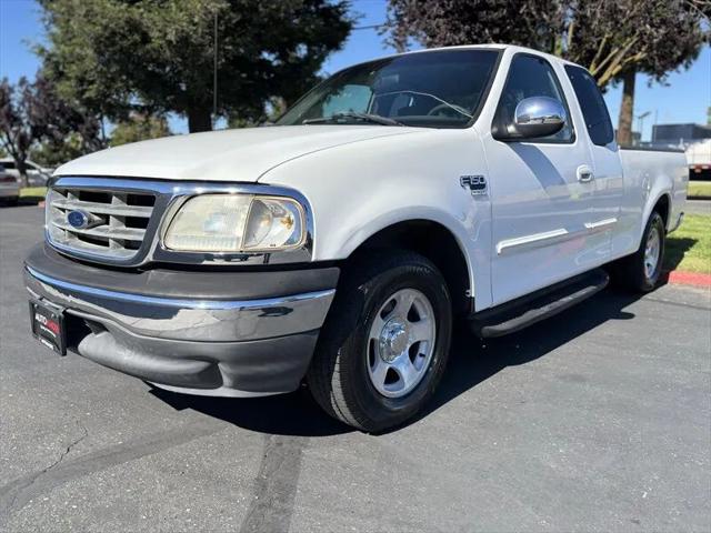 2001 Ford F-150 Base