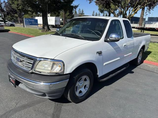 2001 Ford F-150 Base