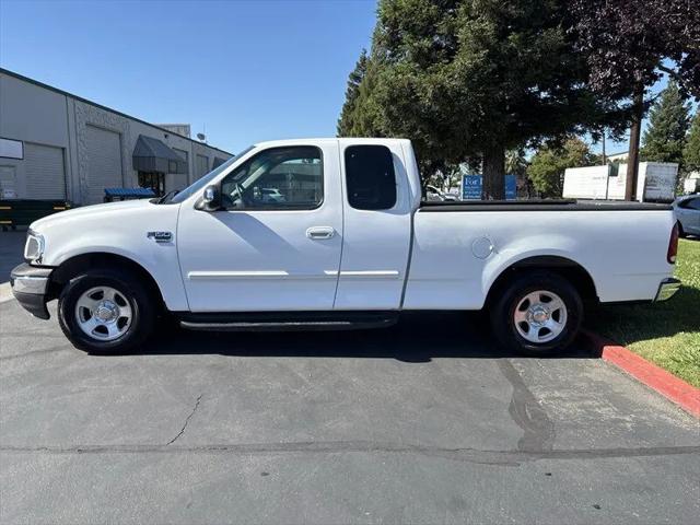 2001 Ford F-150 Base