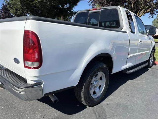 2001 Ford F-150 Base