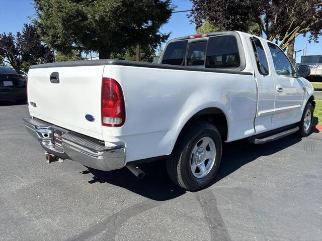2001 Ford F-150 Base