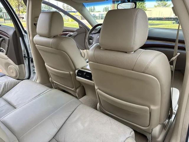 2010 Acura RL 3.7
