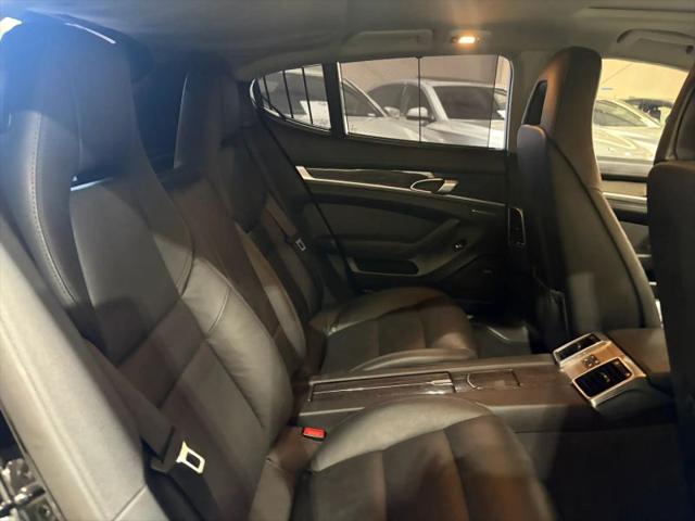 2011 Porsche Panamera S