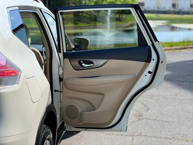 2016 Nissan Rogue SV