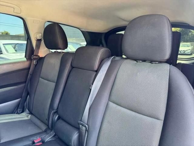 2017 Nissan Pathfinder SV