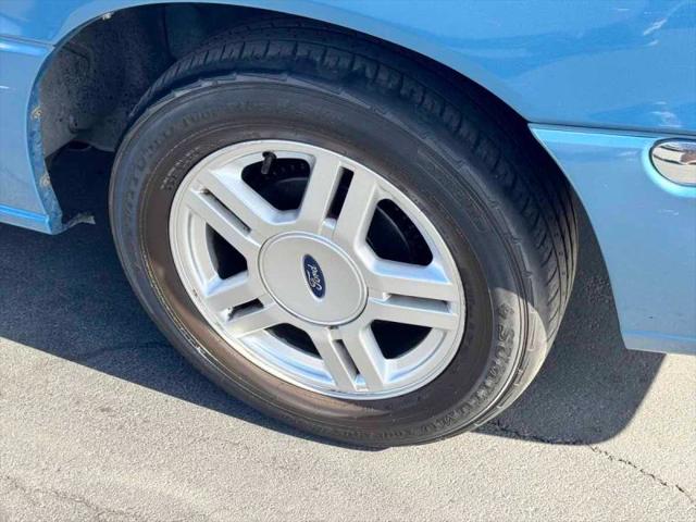 2003 Ford Windstar SE