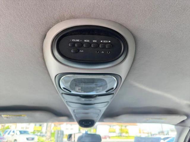 2003 Ford Windstar SE