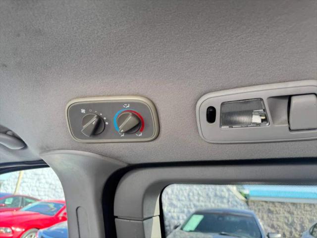 2003 Ford Windstar SE
