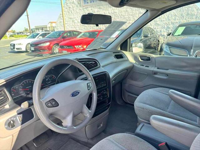 2003 Ford Windstar SE