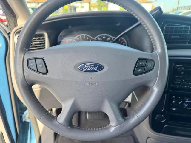 2003 Ford Windstar SE