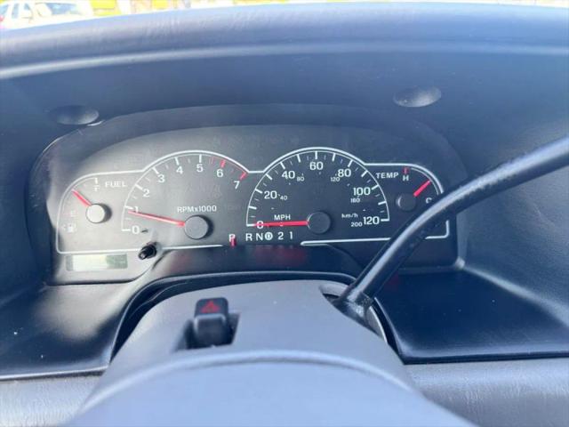 2003 Ford Windstar SE