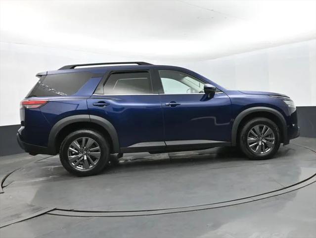 2024 Nissan Pathfinder SV FWD