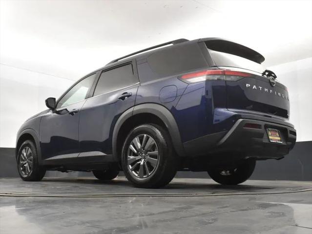 2024 Nissan Pathfinder SV FWD