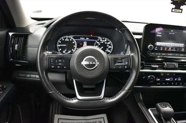2024 Nissan Pathfinder SV FWD