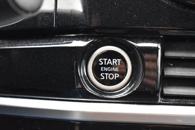 2024 Nissan Pathfinder SV FWD