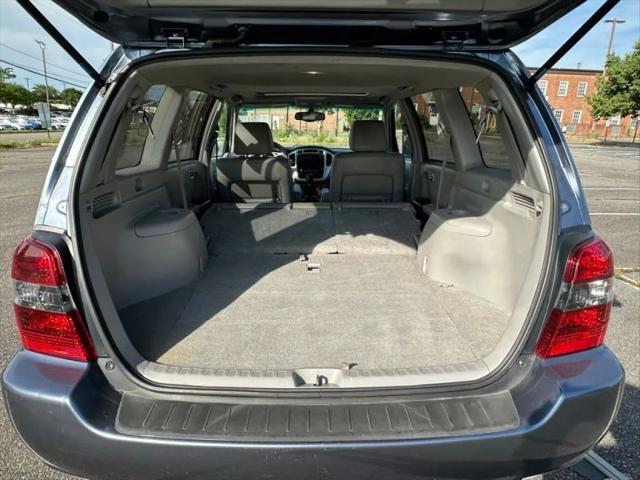 2006 Toyota Highlander Sport w/3rd Row