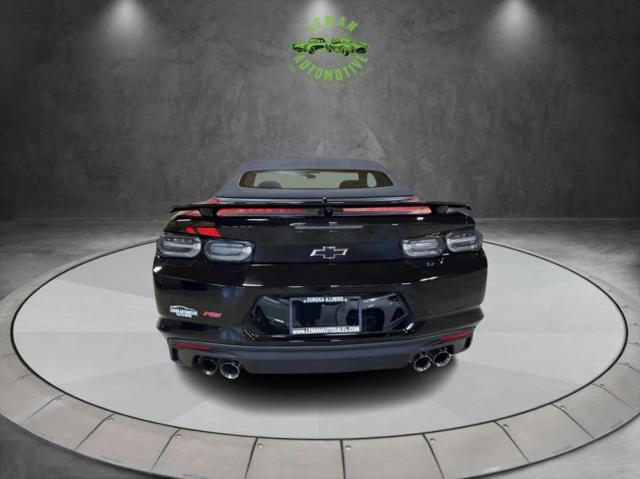 2023 Chevrolet Camaro RWD Convertible LT1