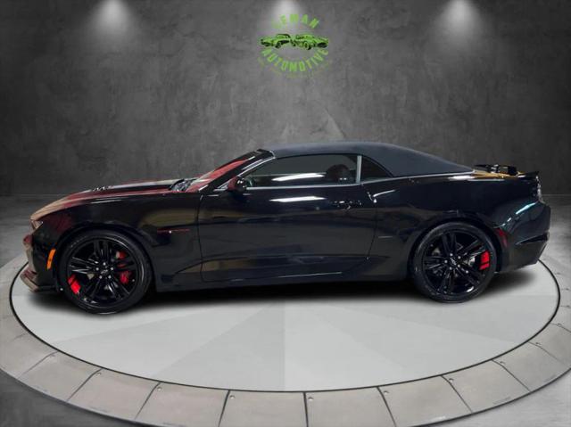 2023 Chevrolet Camaro RWD Convertible LT1