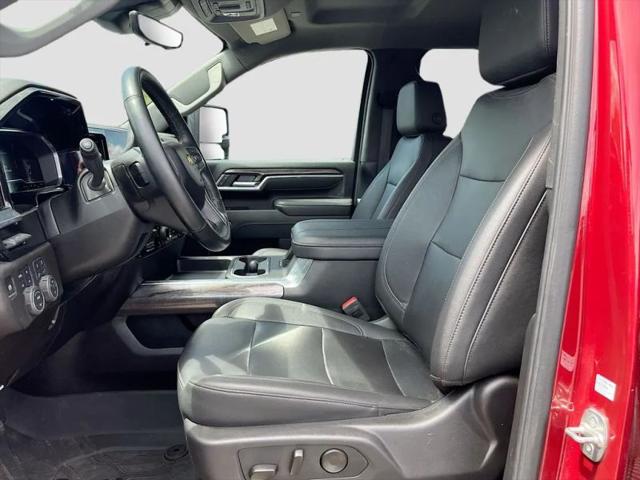 2025 Chevrolet Silverado 3500HD 4WD Crew Cab Long Bed LTZ