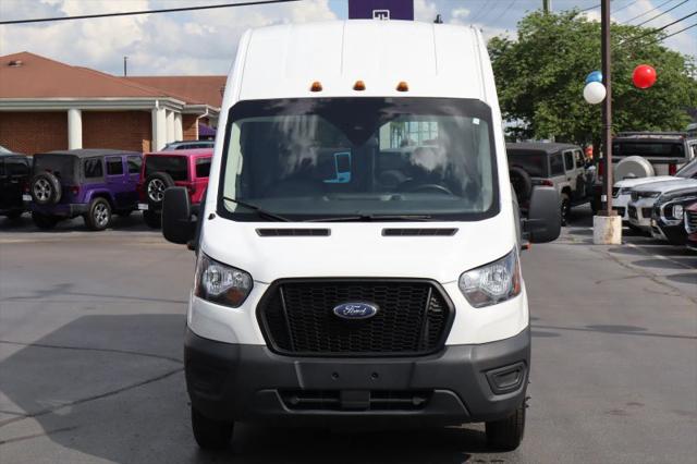2023 Ford Transit Cargo Van Extended Length w/9 950-lb GVWR