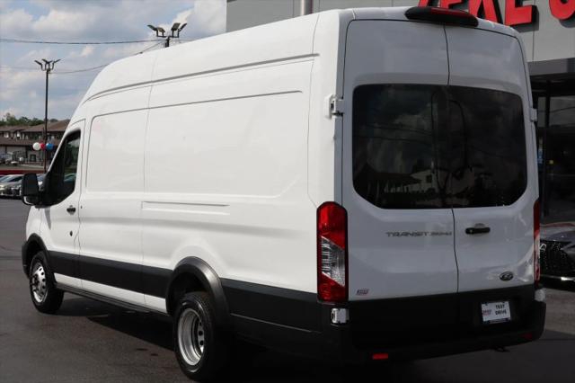 2023 Ford Transit Cargo Van Extended Length w/9 950-lb GVWR