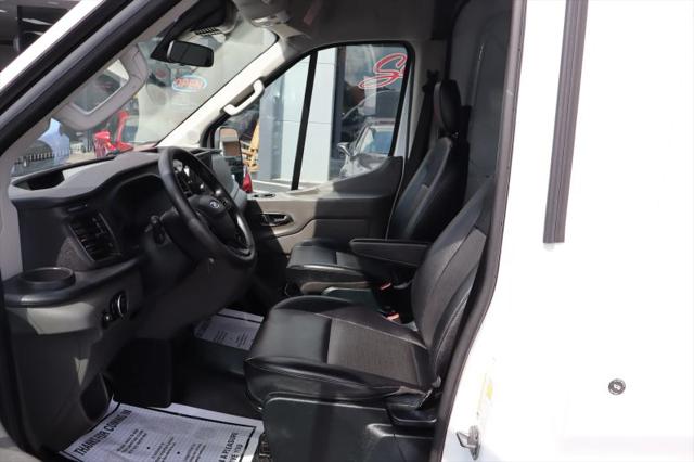 2023 Ford Transit Cargo Van Extended Length w/9 950-lb GVWR
