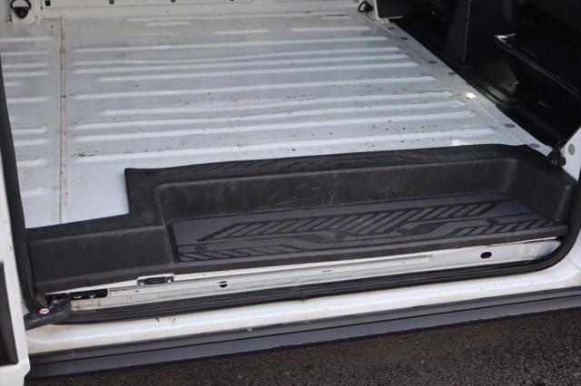 2023 Ford Transit Cargo Van Extended Length w/9 950-lb GVWR