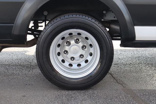 2023 Ford Transit Cargo Van Extended Length w/9 950-lb GVWR