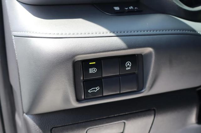 2025 Toyota Highlander XSE