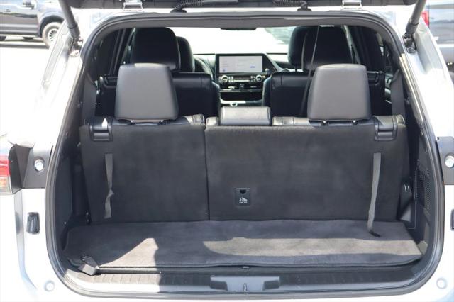 2025 Toyota Highlander XSE
