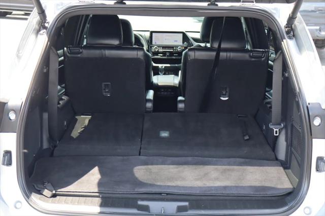 2025 Toyota Highlander XSE